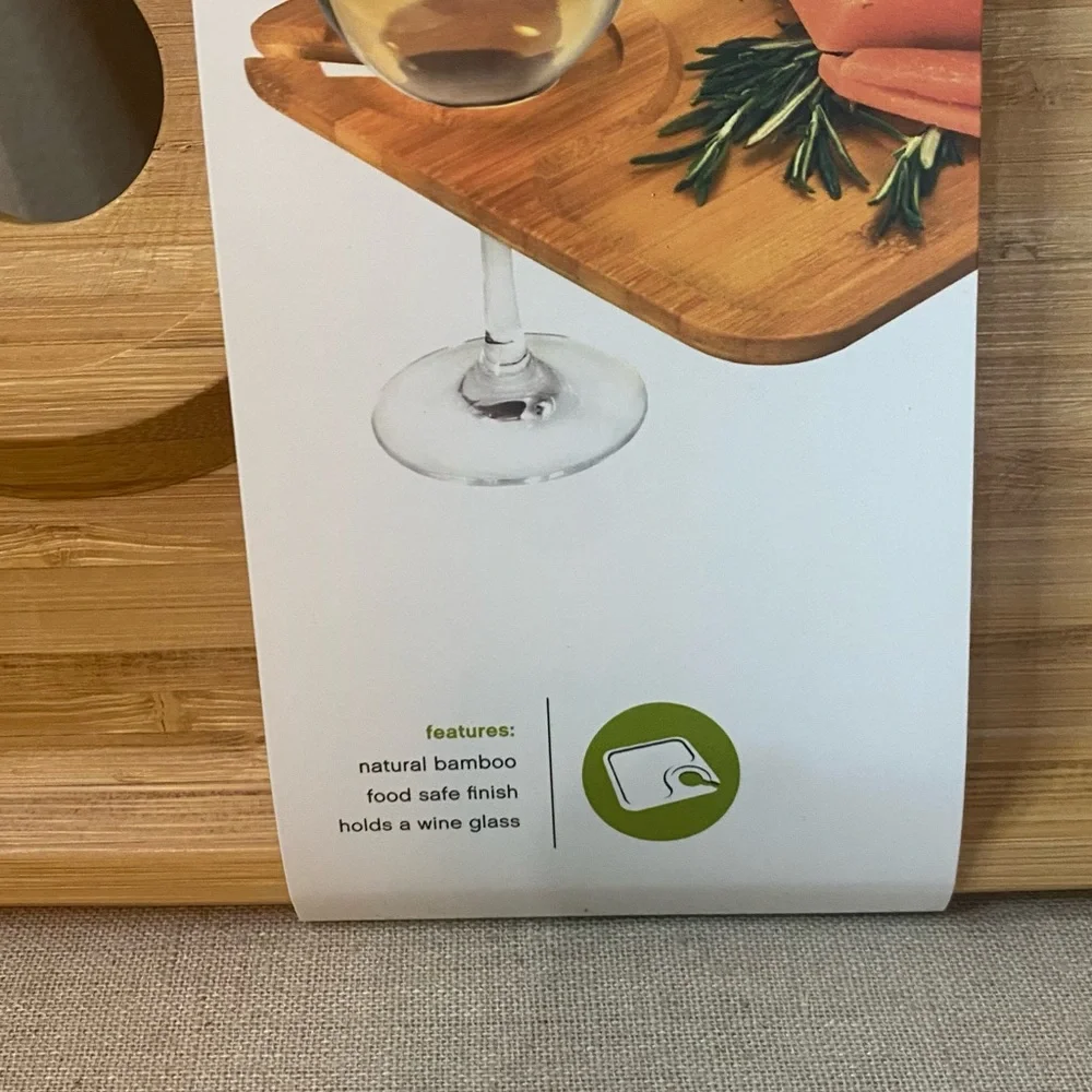 True Fabrications Bamboo Appetizer plate with wine glass holder NWT - Picture 3 of 4